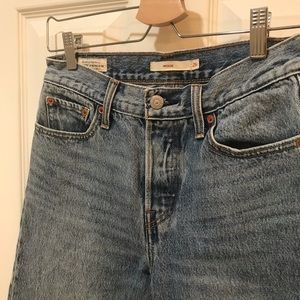 Levi’s Wedgie jeans